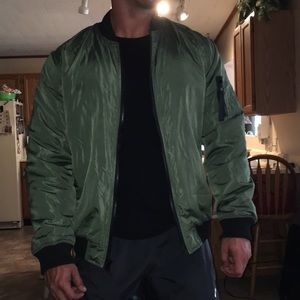 Green light jacket/wind breaker
